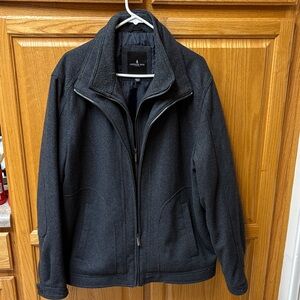 London Fog men’s winter coat size XLT worn three times excellent condition